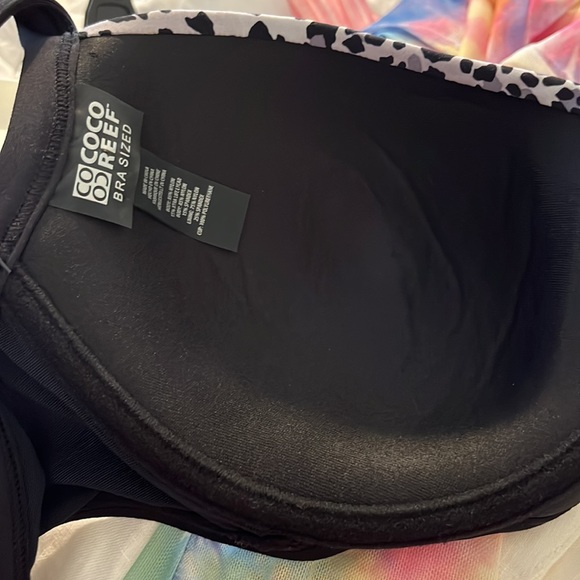 Coco Reef bra sized swimwear - Picture 6 of 6